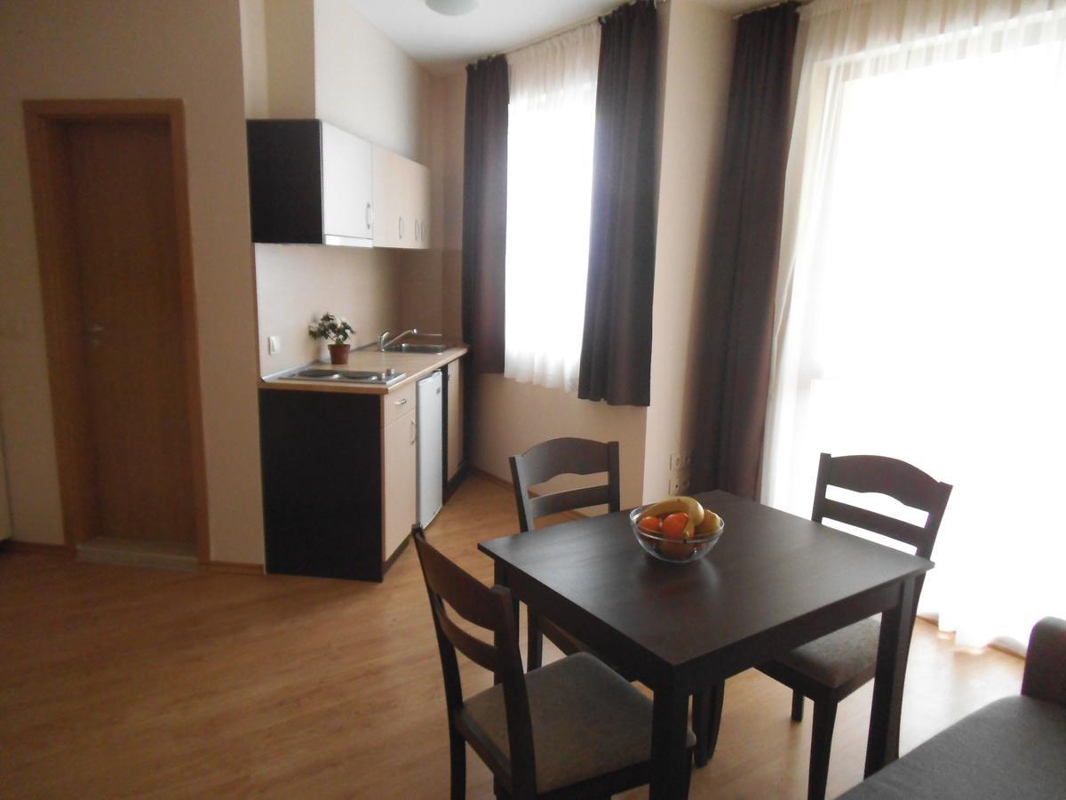 Hotel Seasons 3 Sluneční pobřeží Exteriér fotografie
