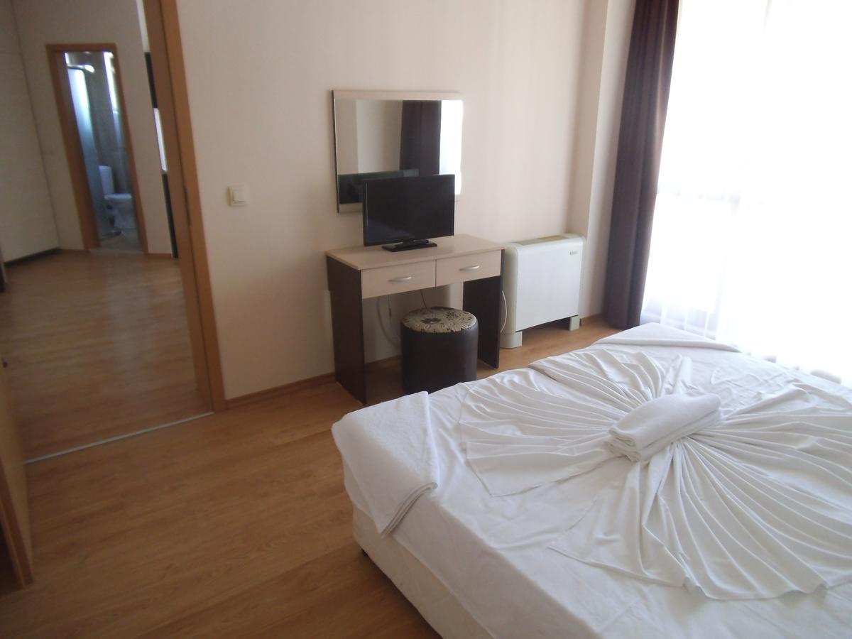 Hotel Seasons 3 Sluneční pobřeží Exteriér fotografie