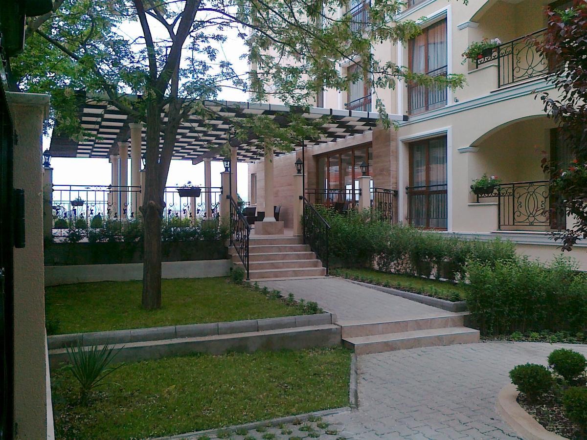 Hotel Seasons 3 Sluneční pobřeží Exteriér fotografie