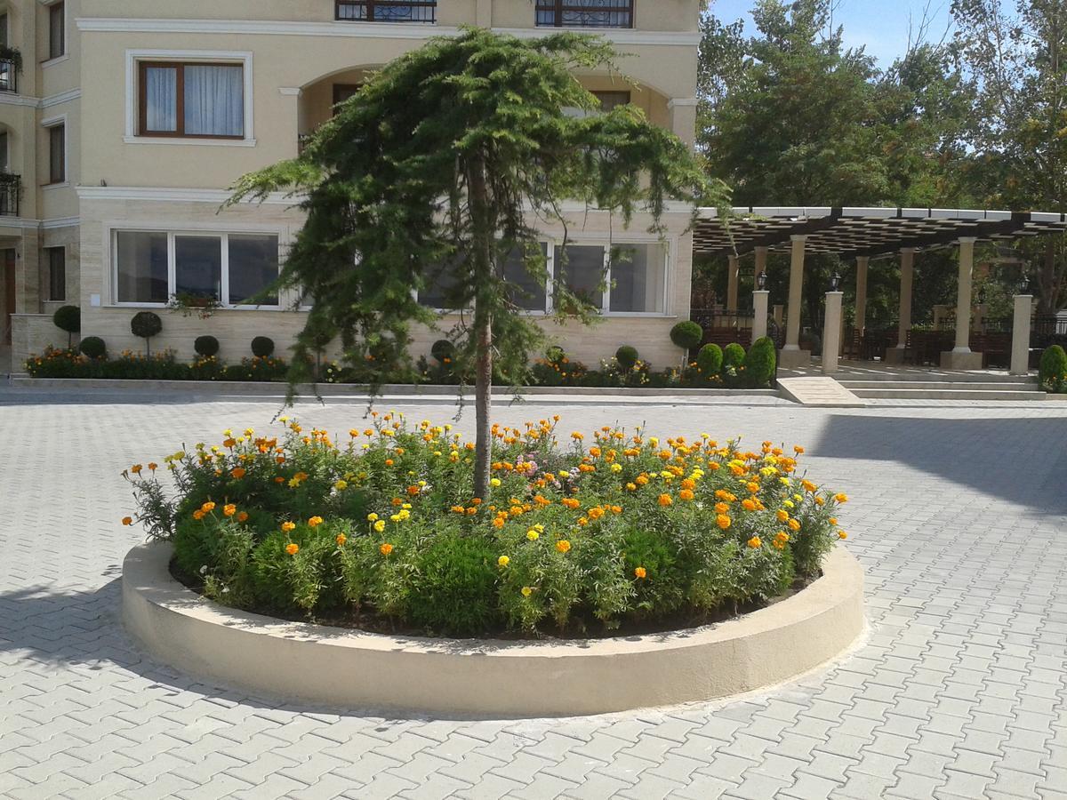 Hotel Seasons 3 Sluneční pobřeží Exteriér fotografie