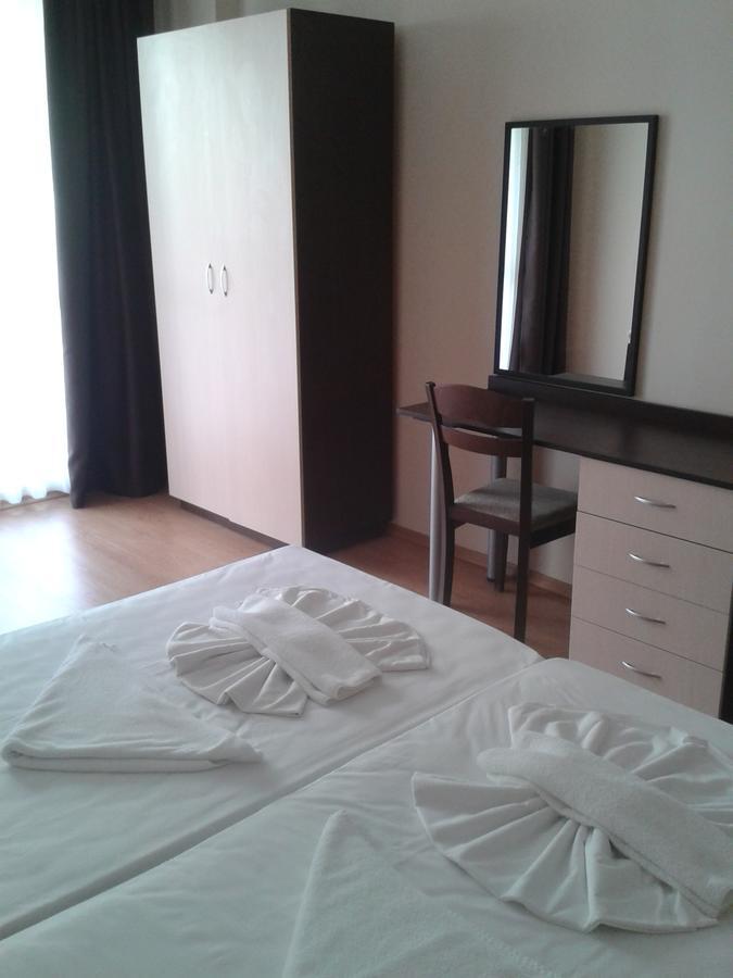 Hotel Seasons 3 Sluneční pobřeží Exteriér fotografie
