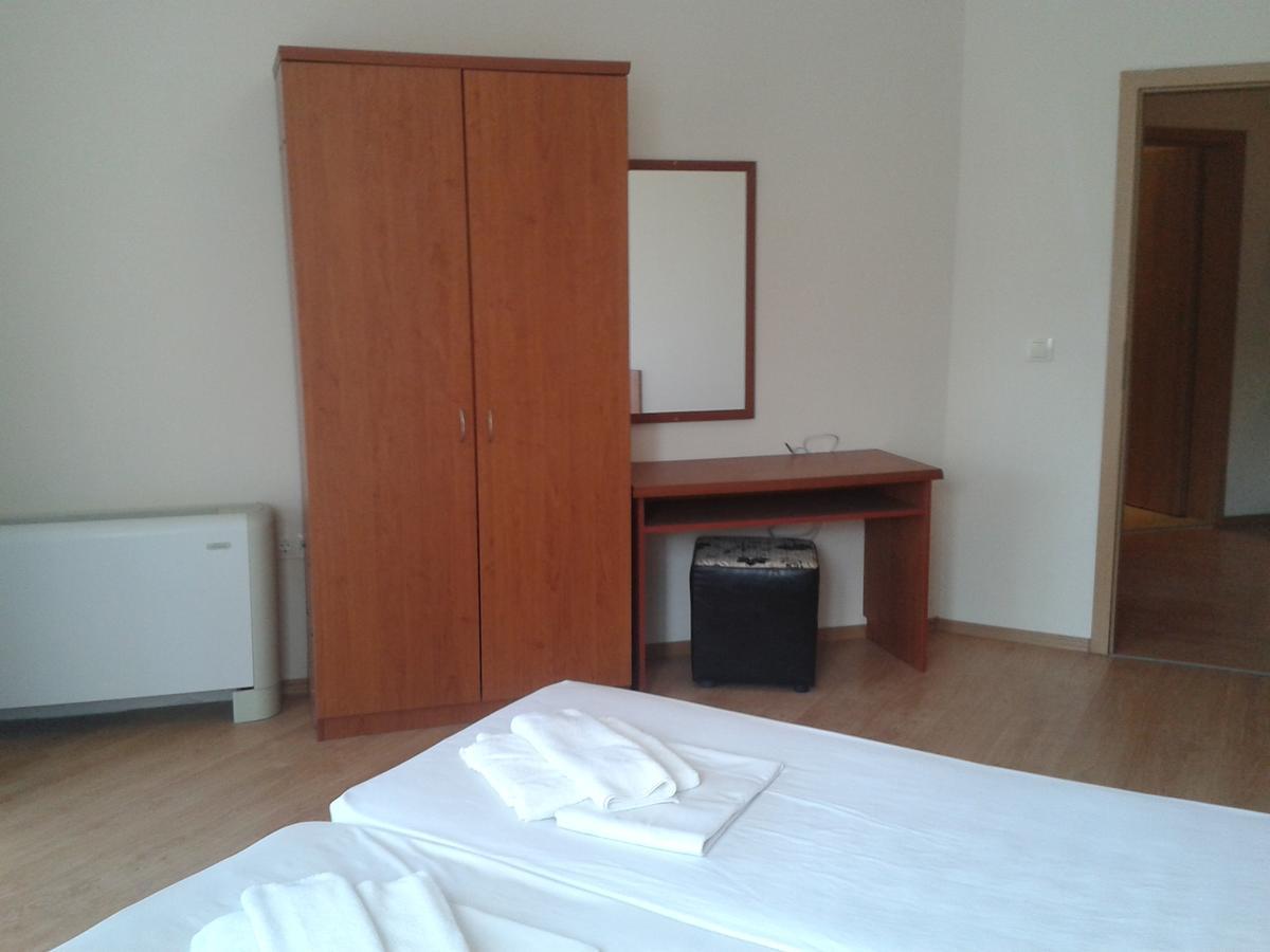 Hotel Seasons 3 Sluneční pobřeží Exteriér fotografie